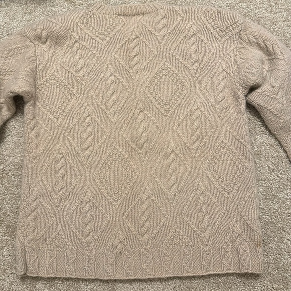 Outback Red 100% Wool Sweater size M Fisherman Natural Winter snowflake - Picture 6 of 7